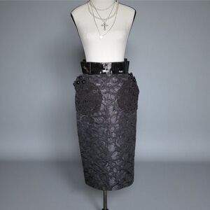 MARC JACOBS Silk Embroidered Lace Luxury Pencil skirt, Size 2